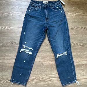 Abercrombie & Fitch The Mom High Rise Jeans